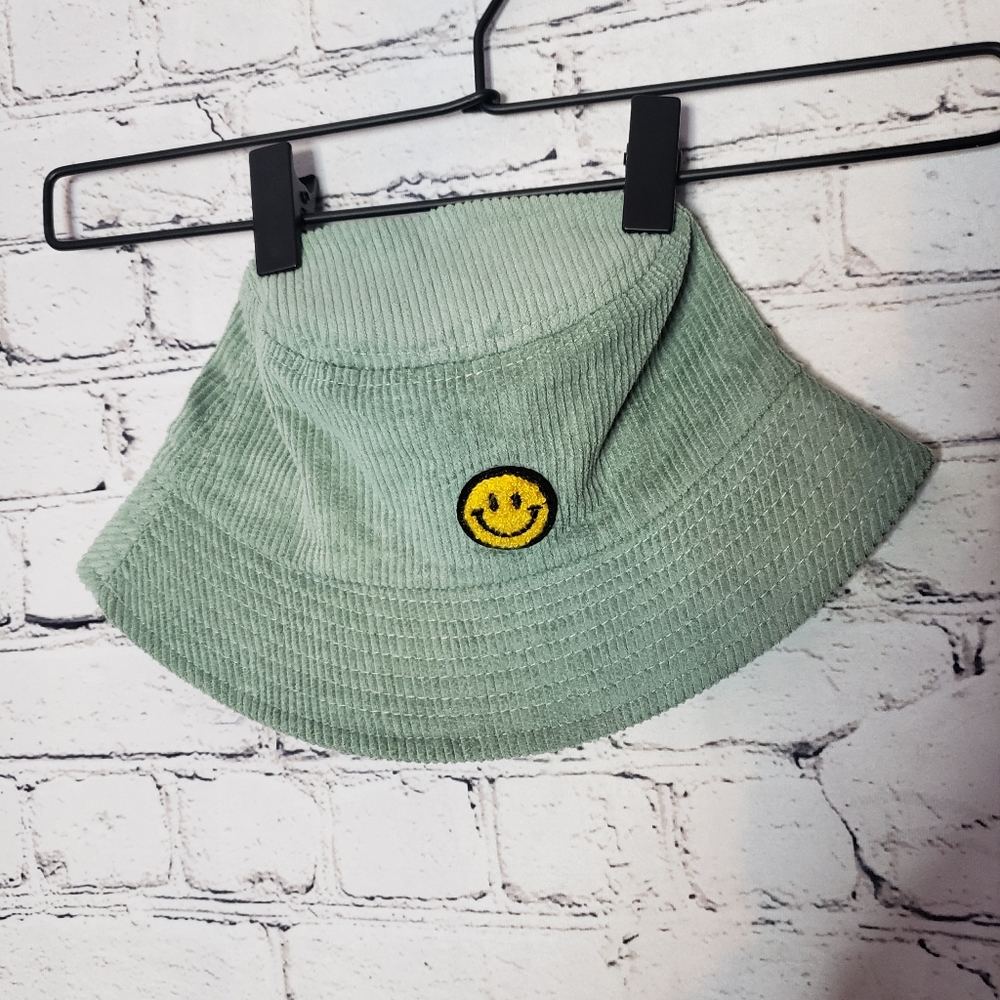 Smiley Face Ribbed Sage Hippie Bucket Hat